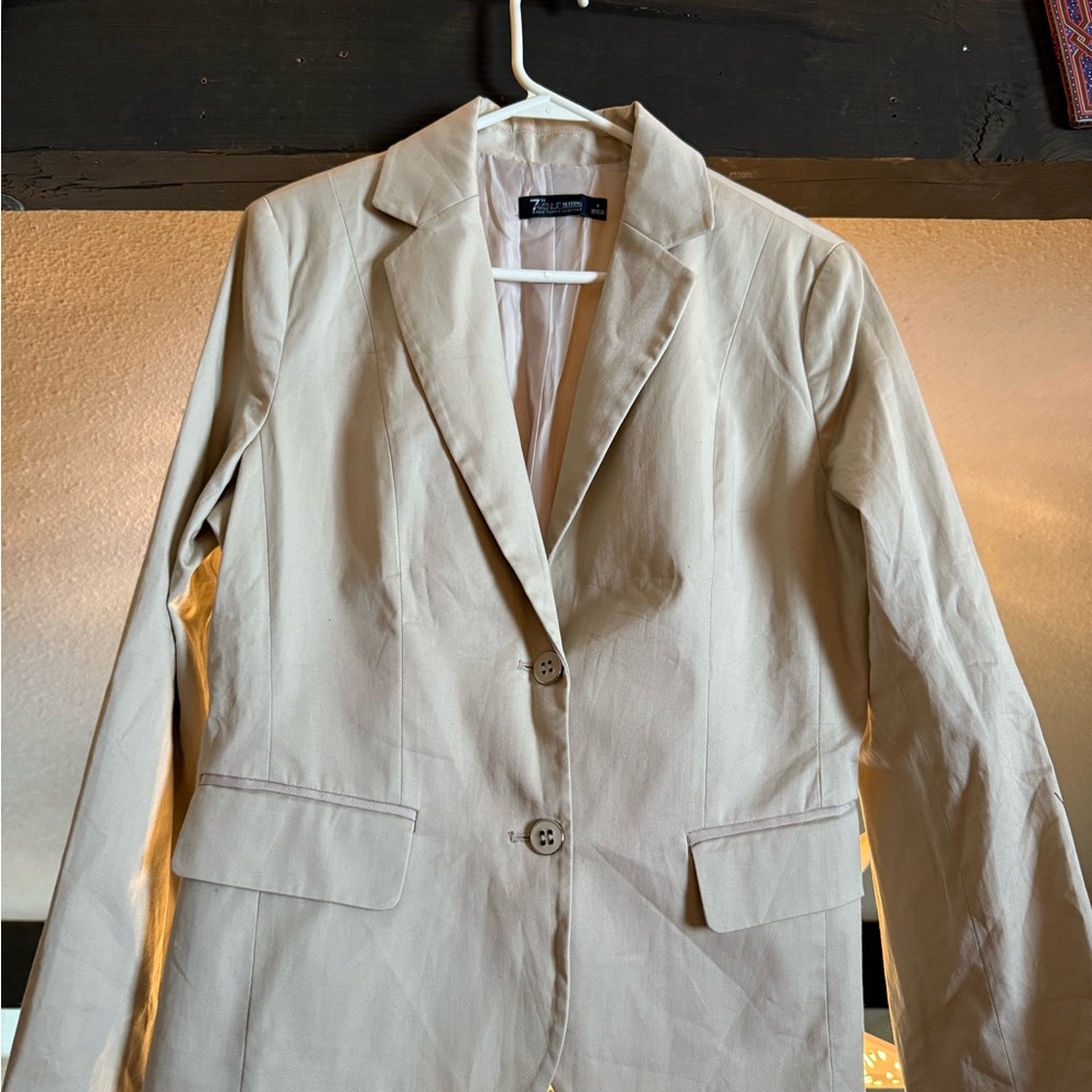 Women's Tan Blazer